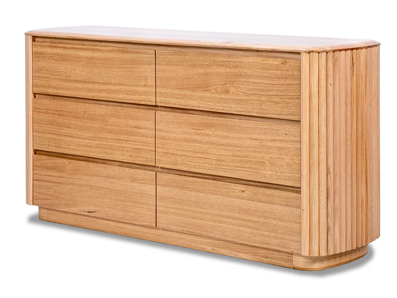Villa Dresser